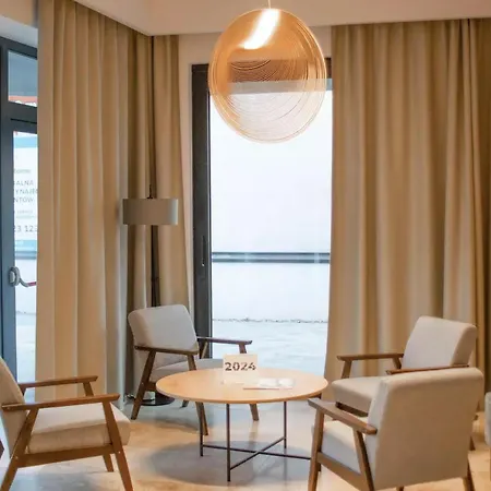 Baltic Waves & 2 * מידזיזדרויה